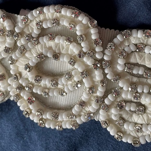 Pronovias bridal belt - size 10 main image 5